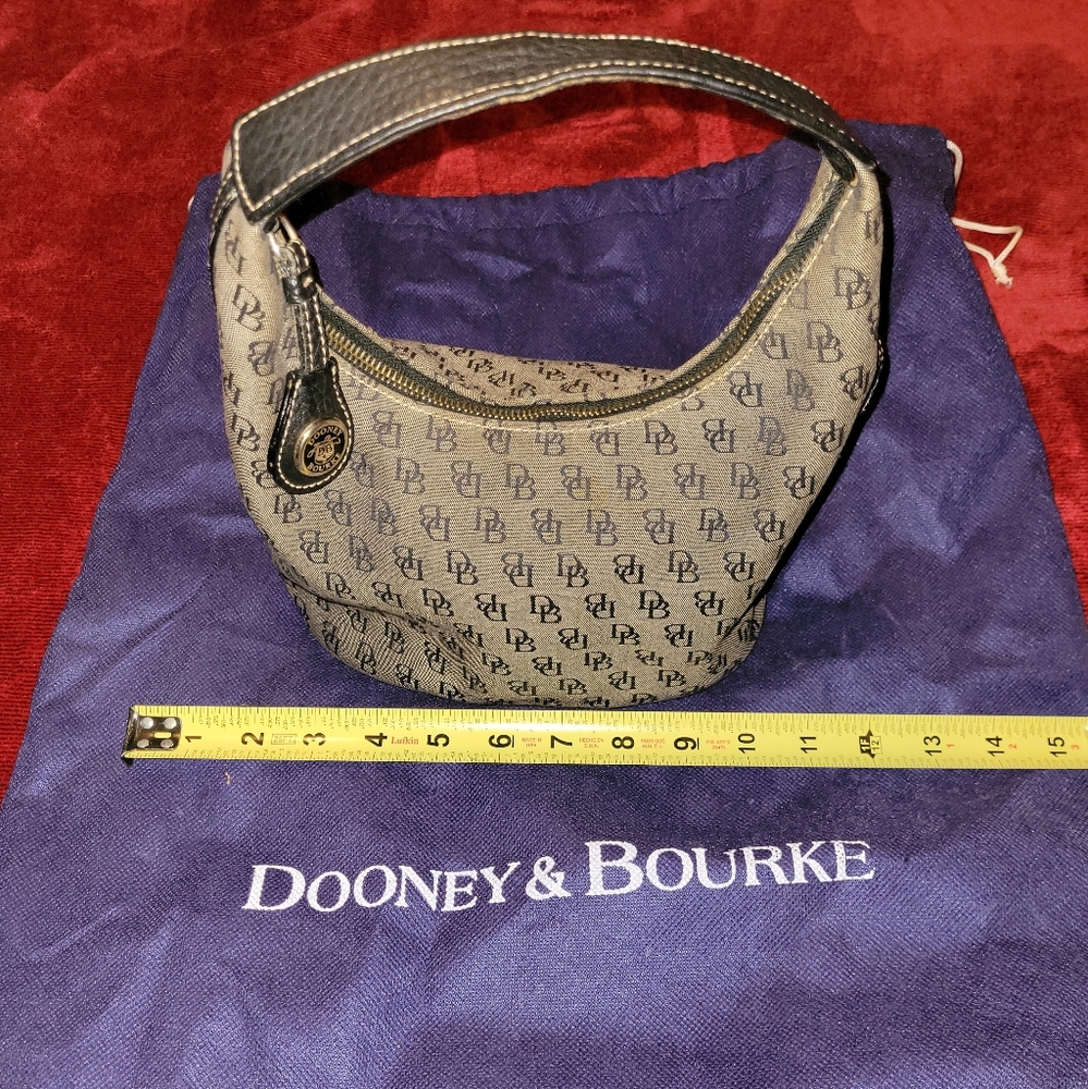Dooney and Bourke bucket bag